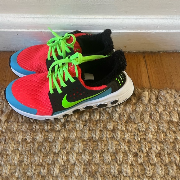 Nike react cruzer one. Unisex shoe. Women’s size 6, men’s size 4.5. - Picture 2 of 7